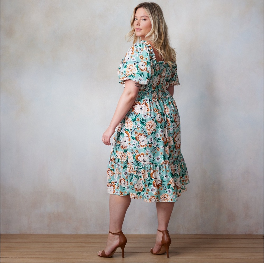 Plus Size LC Lauren Conrad Balloon Sleeve Smocked Floral Midi Dress - Picture 2 of 12